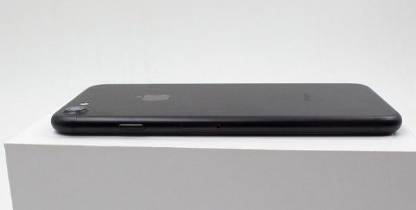 iPhone 7