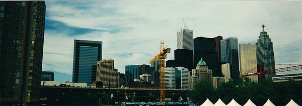 Toronto's bid to host the 2008 Summer Olympics loses to Beijing.