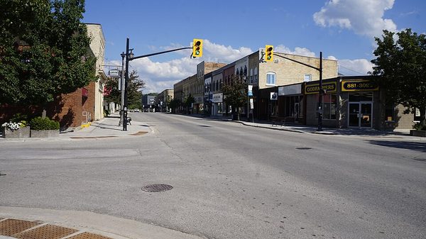 Walkerton, Ontario's water supply is contaminated with E. coli, killing seven and sickening thousands (May 2000)