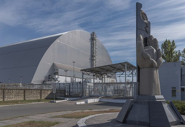 Chernobyl reactor explodes, spreading radiation across Europe