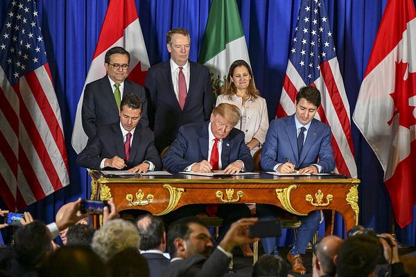 Canada, the US and Mexico strike a deal to replace NAFTA with the USMCA, late 2018.