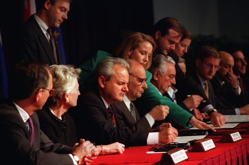 Dayton Accords end the Bosnian War