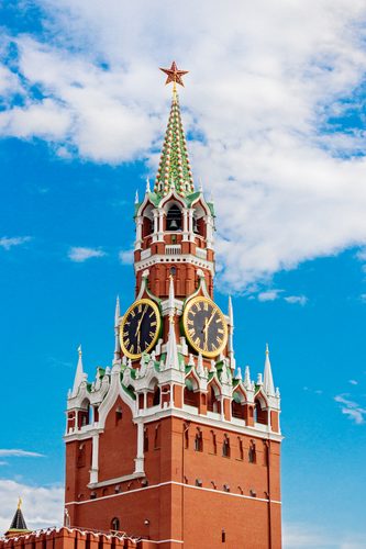 Soviet Union dissolved, Cold War ends