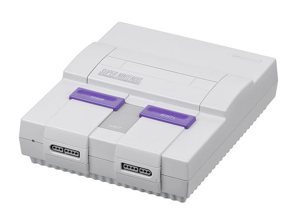 Super Nintendo Entertainment System (SNES)