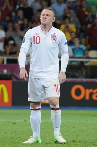 Rooney dazzles at Euro 2004 before England fall to Portugal