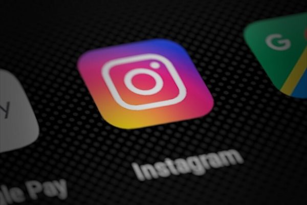 Instagram (launches)
