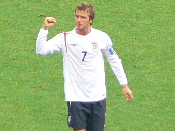 Beckham sent off as England lose to Argentina on penalties