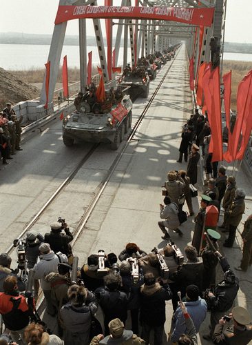 USSR begins withdrawing troops from Afghanistan