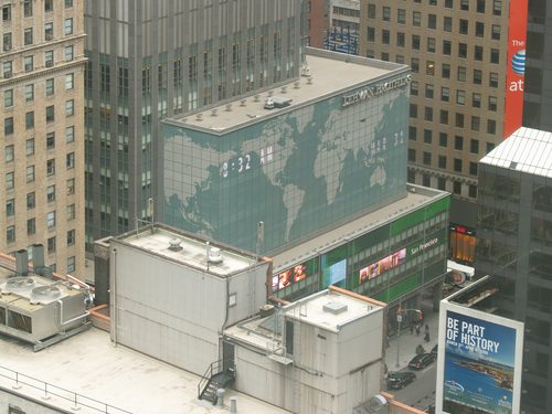Lehman Brothers collapses, triggering financial crisis