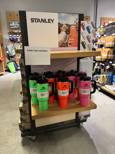 Stanley Quencher (cup, the drinkware craze)