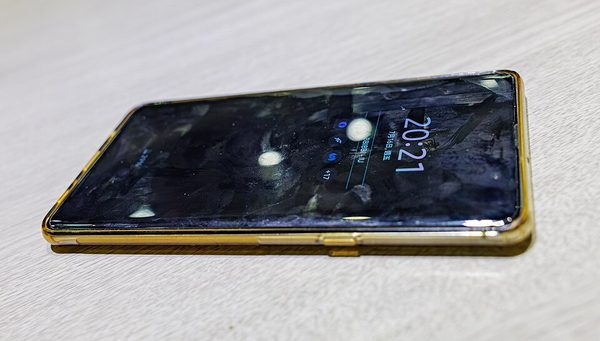 5G phones