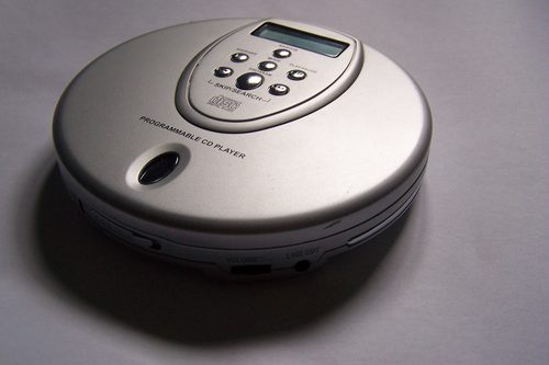 Sony Discman D-50 (portable CD player)
