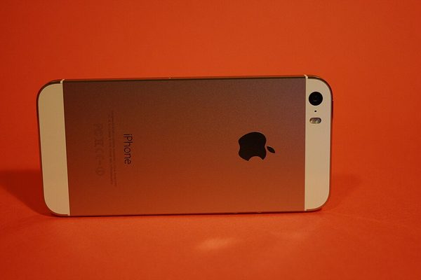 iPhone 5s (Touch ID) & 5c