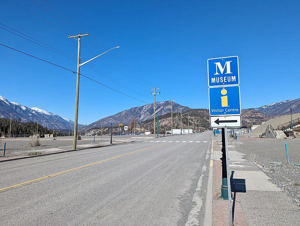 A record-shattering 'heat dome' hits Western Canada; Lytton, BC sets Canada's all-time heat record (49.6°C) then burns (late June 2021)