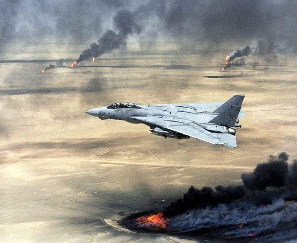 Gulf War: British troops help liberate Kuwait from Iraq